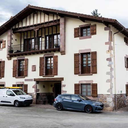 Hostal Matxingonea 2 Urdax Exterior foto